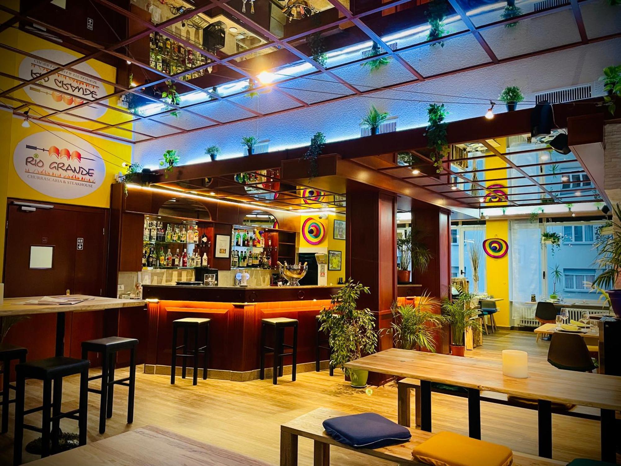 Hotel Gamper Беллинцона Экстерьер фото